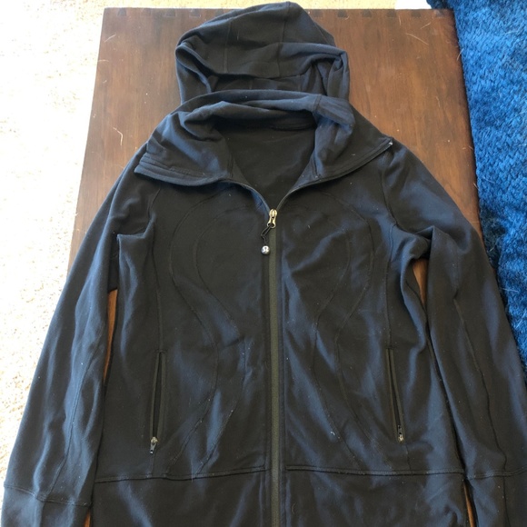 lululemon athletica Jackets & Blazers - Lululemon Jacket with Hood Size 8 Black